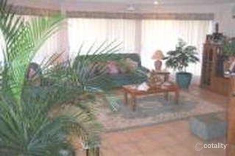 Property photo of 4 Warringal Court Burrum Heads QLD 4659