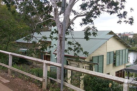 15 Fraser Tce, Highgate Hill, QLD 4101