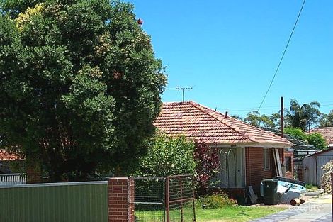 Property photo of 11 Newbury Street Balga WA 6061