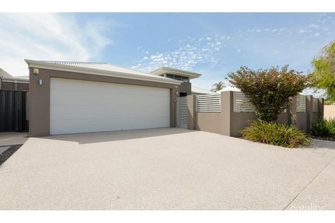 93 Kitchener Rd, Alfred Cove, WA 6154