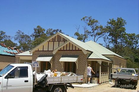 28 Carolina Pde, Forest Lake, QLD 4078