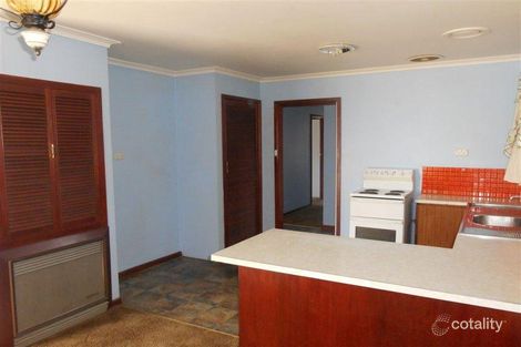 Property photo of 6 Yew Street Wendouree VIC 3355