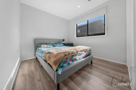 Property photo of 8 Fitzpatrick Circuit Kalkallo VIC 3064