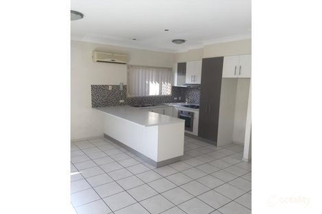 4/11 Waratah Ave, Carina, QLD 4152