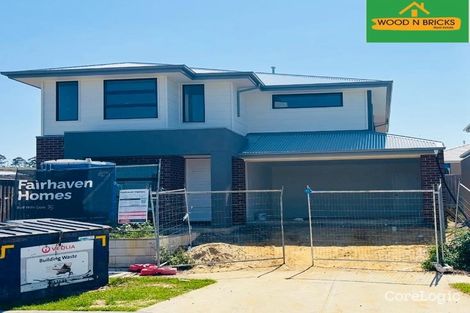Property photo of 12 Hastings Way Nar Nar Goon North VIC 3812