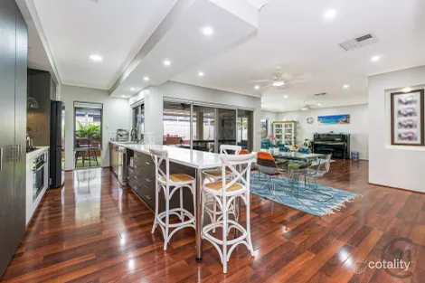 Property photo of 4 Benooka Grange Lakelands WA 6180