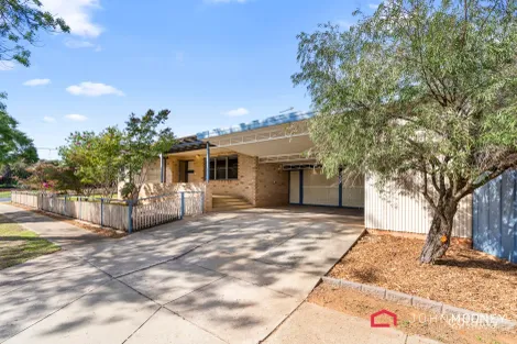 2 Croaker St, Turvey Park, NSW 2650