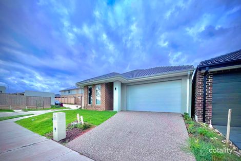 15 Dewhurst Cct, Cranbourne East, VIC 3977