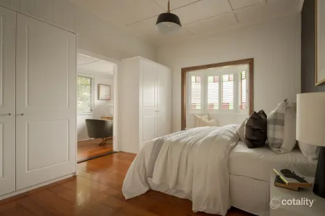 Property photo of 80 Empress Terrace Bardon QLD 4065