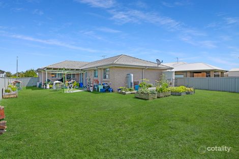 Property photo of 21 Niven Parade Rutherford NSW 2320