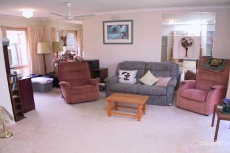 Property photo of 3 Airlie Court Rowville VIC 3178