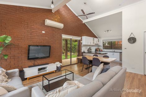 Property photo of 1/368-370 Melrose Drive Tullamarine VIC 3043