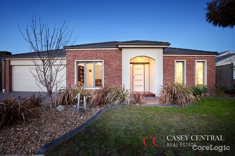 Property photo of 2 Maplewood Court Cranbourne North VIC 3977