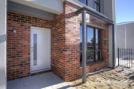 Property photo of 10 Penal Lane Ellenbrook WA 6069