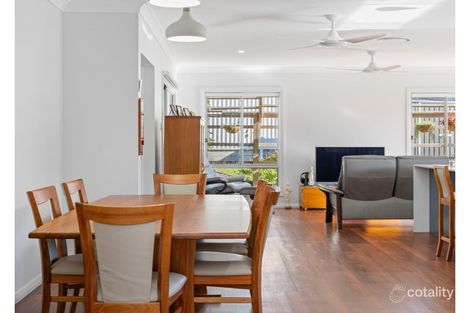 Property photo of 8 Golden Grove Dunbogan NSW 2443