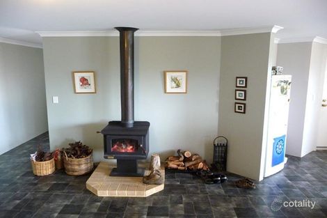 Property photo of 49 Wedgetail Ridge Bullsbrook WA 6084