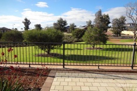 Property photo of 4 Serotina Lane Aubin Grove WA 6164
