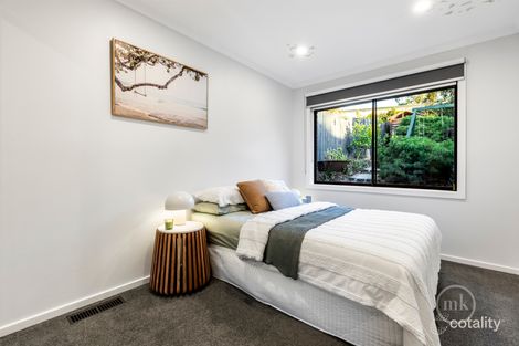 Property photo of 6 Kelvin Avenue Montmorency VIC 3094