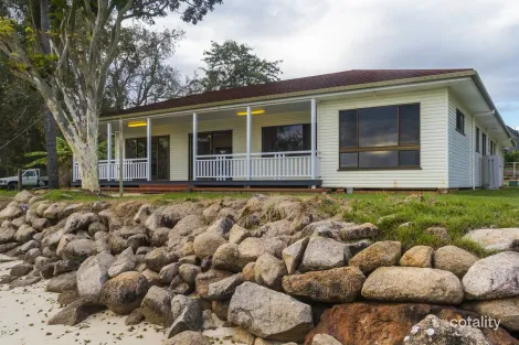 1d Bayview Rd, Russell Island, QLD 4184