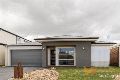 Property photo of 24 Wilkiea Crescent Cranbourne North VIC 3977