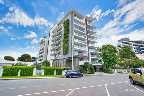 201/30 Brighton Pde, Southport, QLD 4215