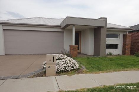 Property photo of 11 Juliet Avenue Tarneit VIC 3029