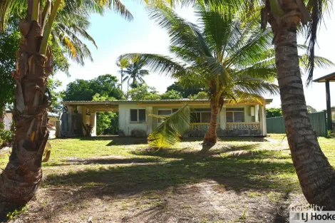 28 Wall St, South Mission Beach, QLD 4852