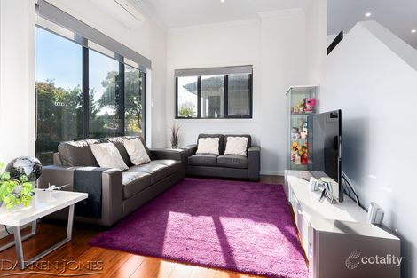 Property photo of 2/43 Main Road Lower Plenty VIC 3093