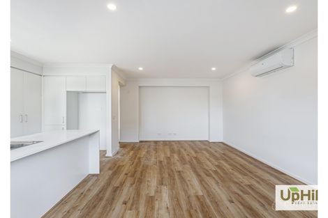 Property photo of 2 Borthwick Parade Clyde North VIC 3978