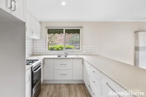 Property photo of 3/10-12 Horne Street Sunbury VIC 3429