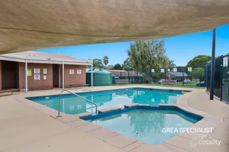 Property photo of 14 Dryandra Crescent Keysborough VIC 3173