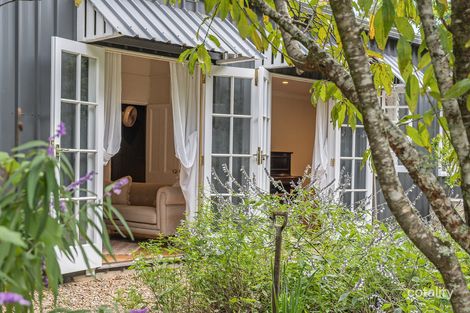 Property photo of 47 Alex Road Mount Glorious QLD 4520