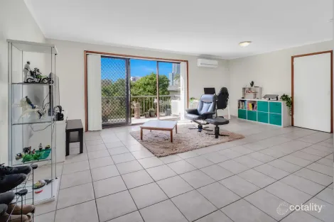 Property photo of 14/5-7 High Street Southport QLD 4215