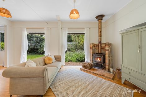 Property photo of 47 Alex Road Mount Glorious QLD 4520