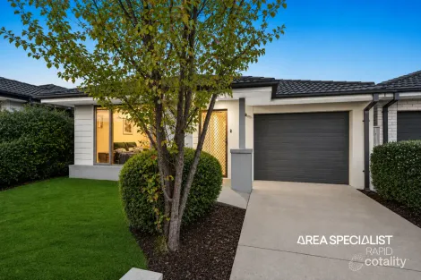 4 Pepper St, Cranbourne East, VIC 3977