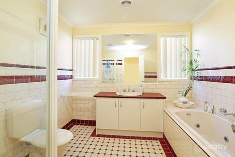 Property photo of 81 Latham Street Werribee VIC 3030