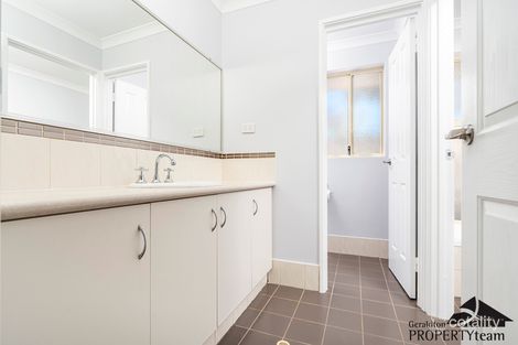 Property photo of 51B Eakins Crescent Wandina WA 6530