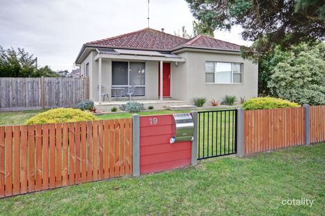 19 Wellington St, Paynesville, VIC 3880