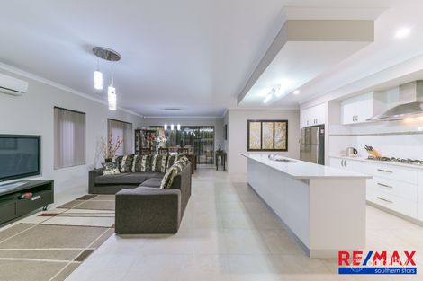 Property photo of 8 Krypton Lane Wattle Grove WA 6107