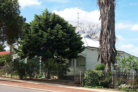 10 Newcastle Rd, Northam, WA 6401