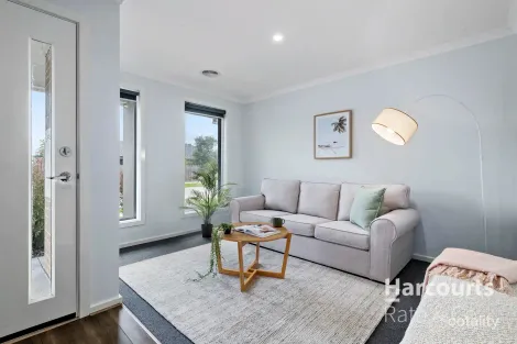 Property photo of 8 Lunar Street Beveridge VIC 3753