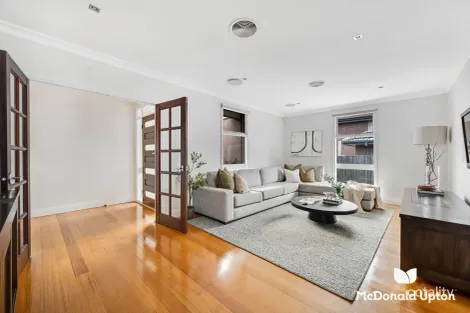 Property photo of 21 Viewbank Drive Keilor East VIC 3033