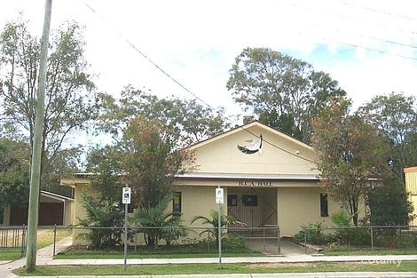 5 Progress Ave, Beachmere, QLD 4510