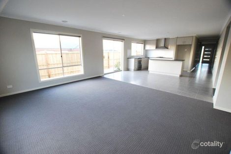 Property photo of 6 Elysian Place Cranbourne West VIC 3977