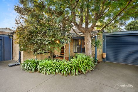 Property photo of 2/1043 North Road Hughesdale VIC 3166