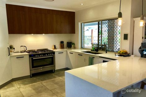Property photo of 4 Picola Place Helensvale QLD 4212
