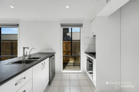 Property photo of 20 Leith Drive Mernda VIC 3754