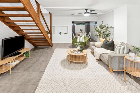 Property photo of 2/4 Crathern Close Edge Hill QLD 4870