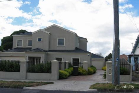 Property photo of 10 Madden Avenue Carnegie VIC 3163