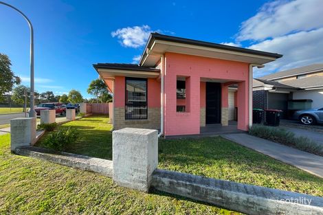 Property photo of 30 Gannet Drive Cranebrook NSW 2749